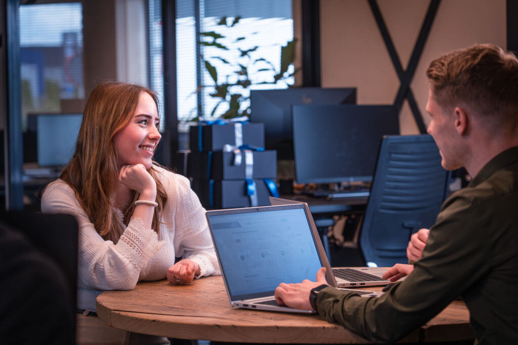 Interne collega's Anna & Menzo